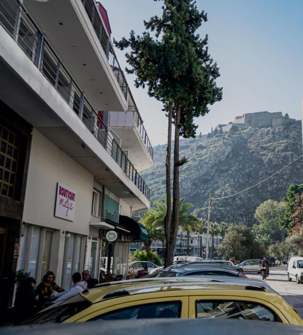 Marietta City Center Apartments Nafplio Bagian luar foto